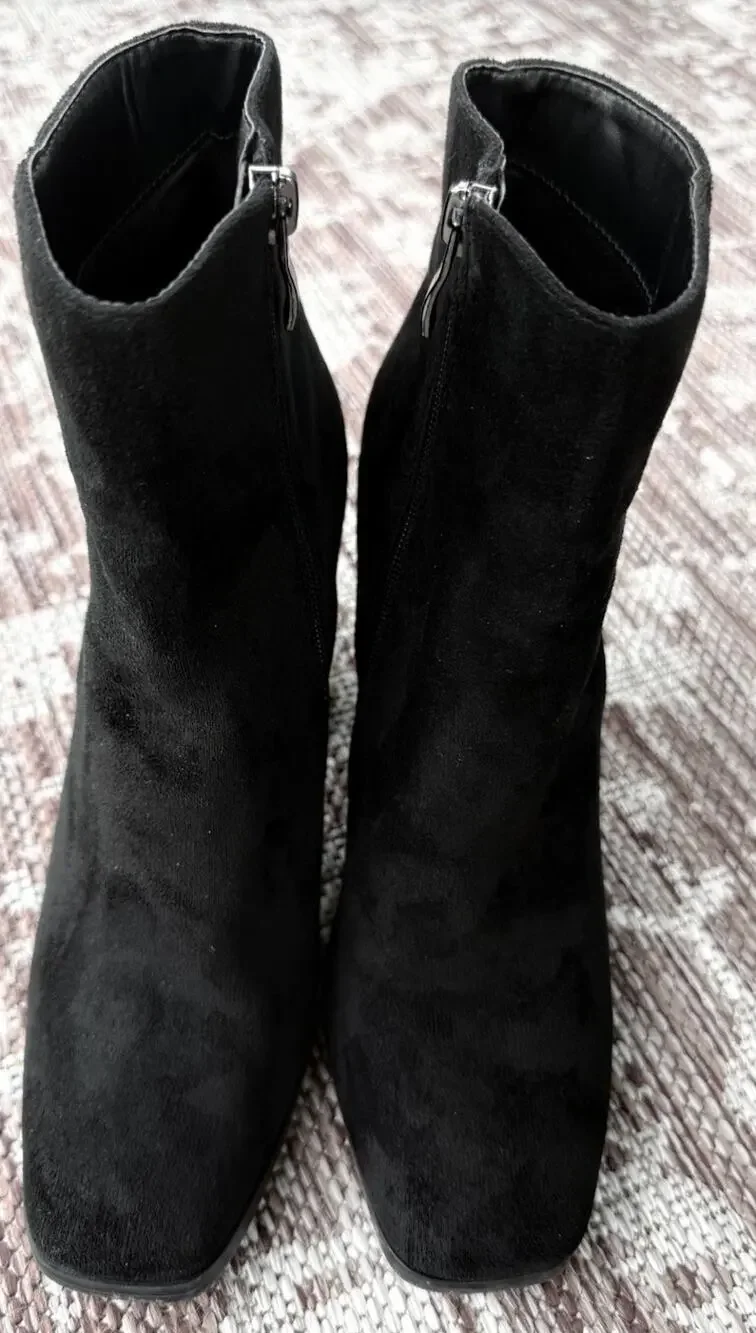 Lulus Andies Black Suede Mid-Calf Square Toe Black Block Heel Bootiea Size 7